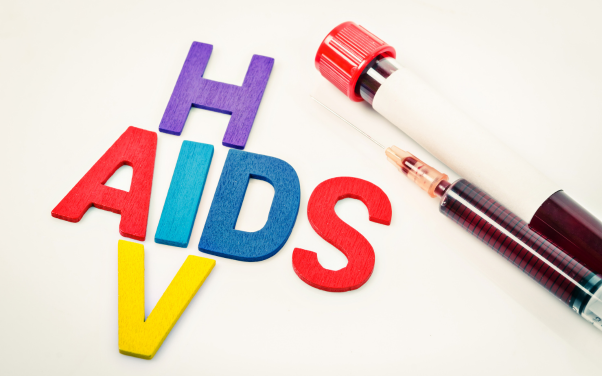 เมื่อไหร่ควรใช้ชุดตรวจ HIV และทำไมการตรวจเร็วจึงสำคัญ
